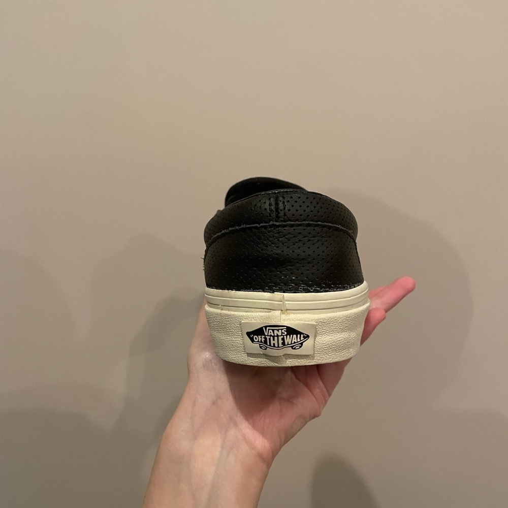 Perf Leather Slip On Vans unisex - Picture 5 of 9